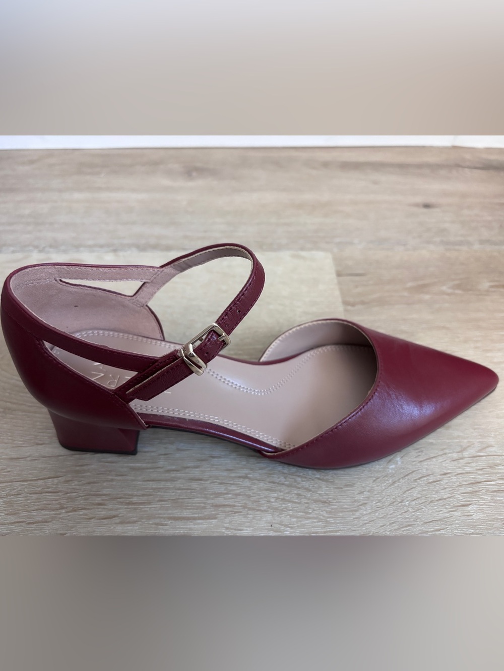 Naturalizer Red Maddox Ankle Strap Pointed Toe Pumps Size 7.5 - Picture 5 of 11
